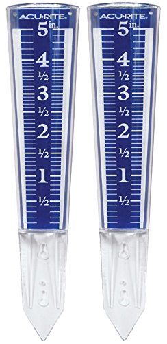 AcuRite Magnifying Rain Gauge with 5-inch capacity, easy-to-read measurements in inches and centimeters.