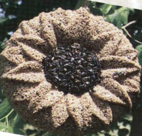 Pine Tree Farms Sunflower Seed Wreath,Sunflower Hearts Black Oil Sunflower Seed - JCS Wildlife